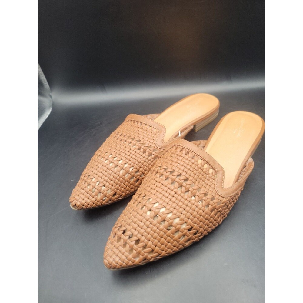 Universal Thread Brown Mule Loafers Women’s Size 9 Slip On Pointed Toe Flats